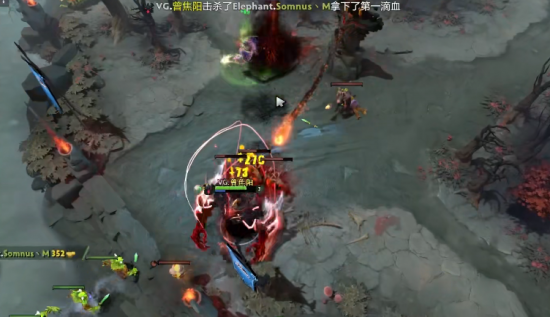 黄浦江电竞盛宴吸引数千粉丝热情观赛