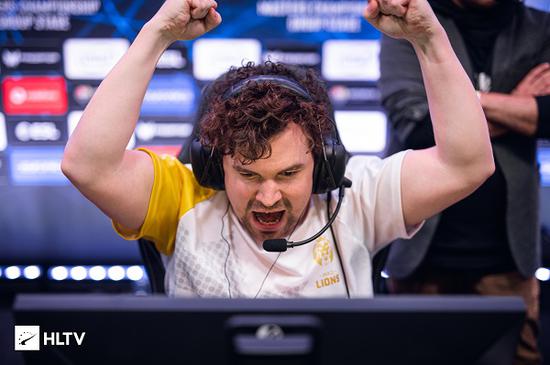 S39大法师出装新逻辑揭秘时之预言的崛起